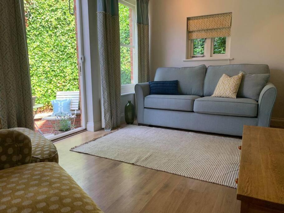 Beautiful Georgian Cottage Within A Private Walled Garden Oakham Eksteriør bilde